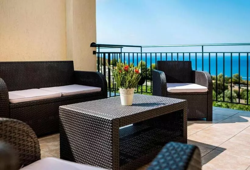 オーシャンビューのスーペリアー1ベッドルームアパートメント, Dionysos Village Resort