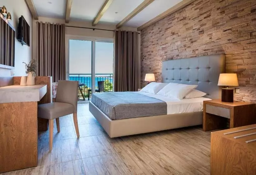 デラックスルーム, Dionysos Village Resort
