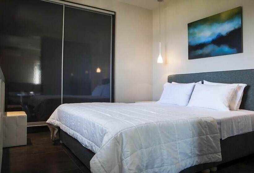 디럭스 스위트 바다 전망, Dionysos Village Resort