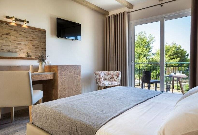 디럭스 룸, Dionysos Village Resort