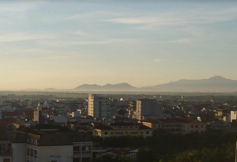 اتاق لوکس, Eldora