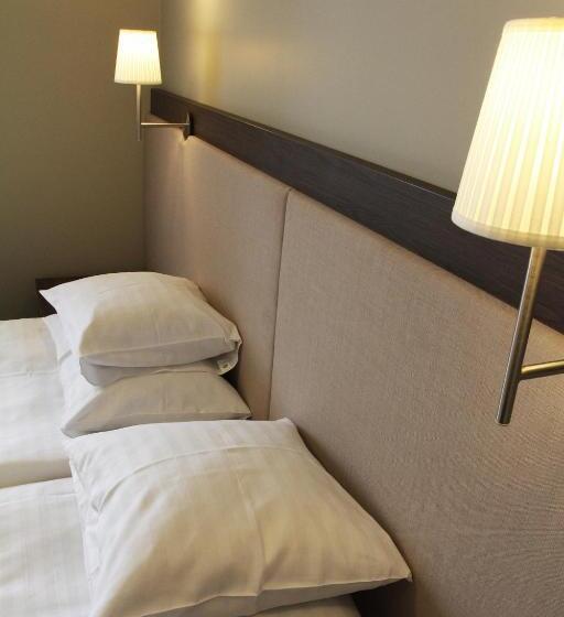 سوییت جونیور, Goda Hotel & Spa