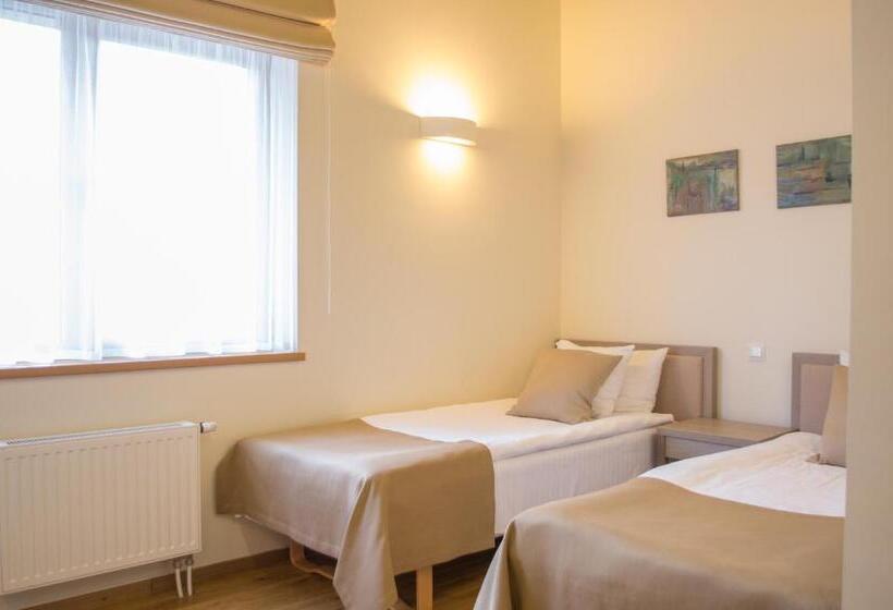 آپارتمان خانوادگی, Goda Hotel & Spa