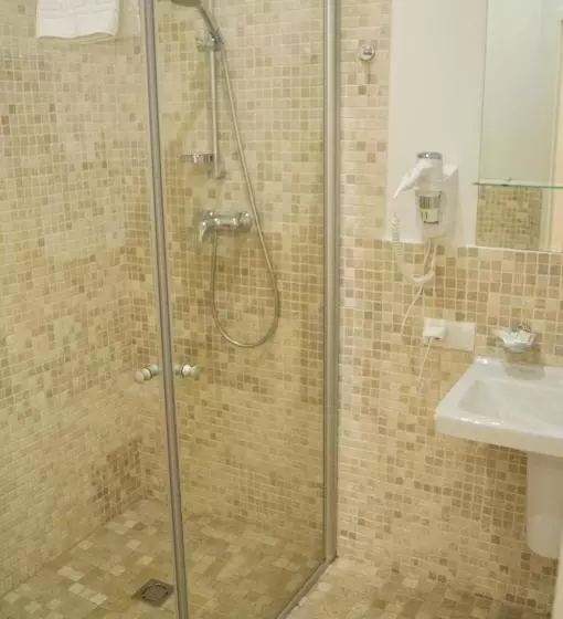 آپارتمان خانوادگی, Goda Hotel & Spa
