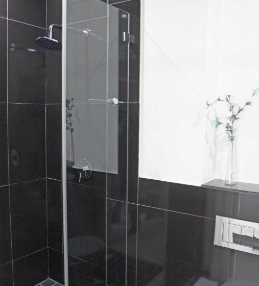 스탠다드 룸, Long Street Boutique