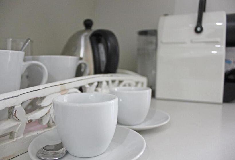 스탠다드 룸, Long Street Boutique