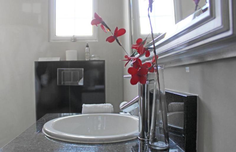 수피리어 룸, Long Street Boutique