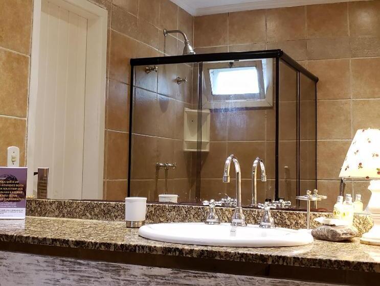 اتاق استاندارد چهار تخته, Pousada Casa Buzios