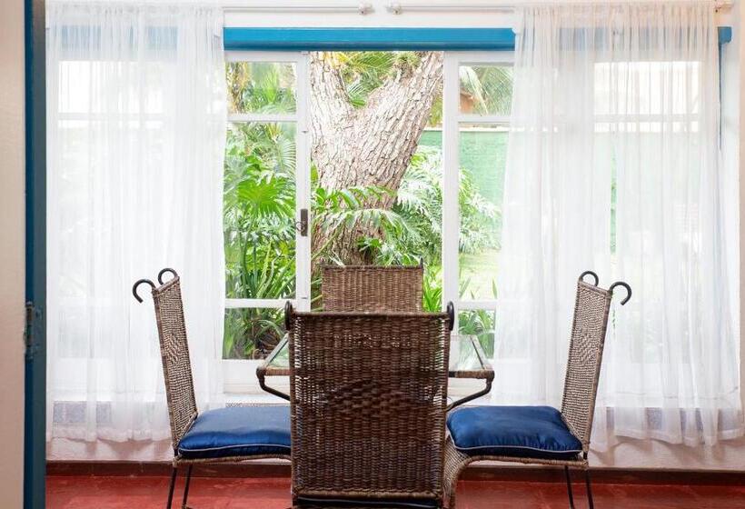 اتاق لوکس چهار تخته, Pousada Casa Buzios