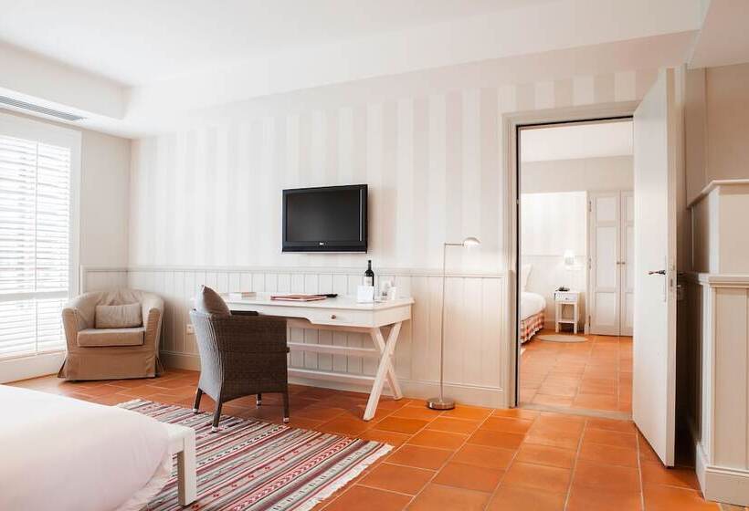 חדר סופריור, קומת קרקע, Relais Des Vigiers