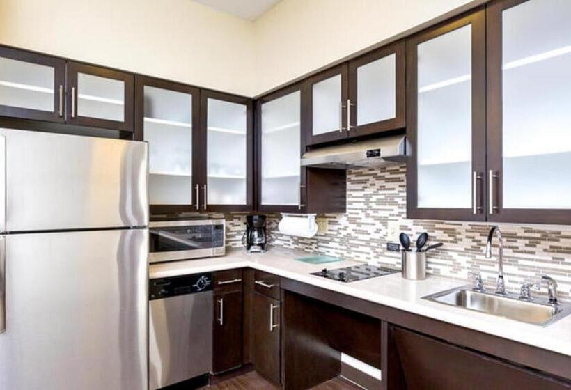 Люкс Адаптированный для Инвалидов, Staybridge Suites College Station, An Ihg