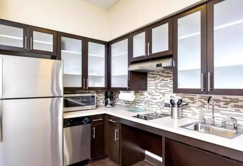 身障者適用スイートルーム, Staybridge Suites College Station, An Ihg
