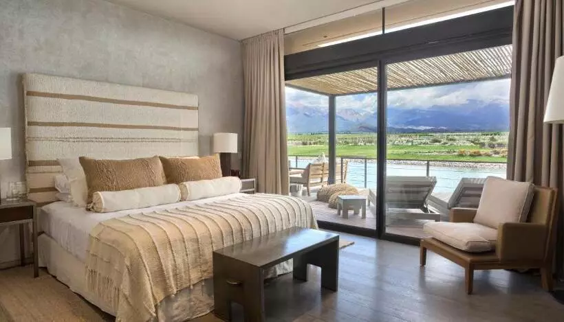 デラックスビラの１ベッドルーム, The Vines Resort & Spa