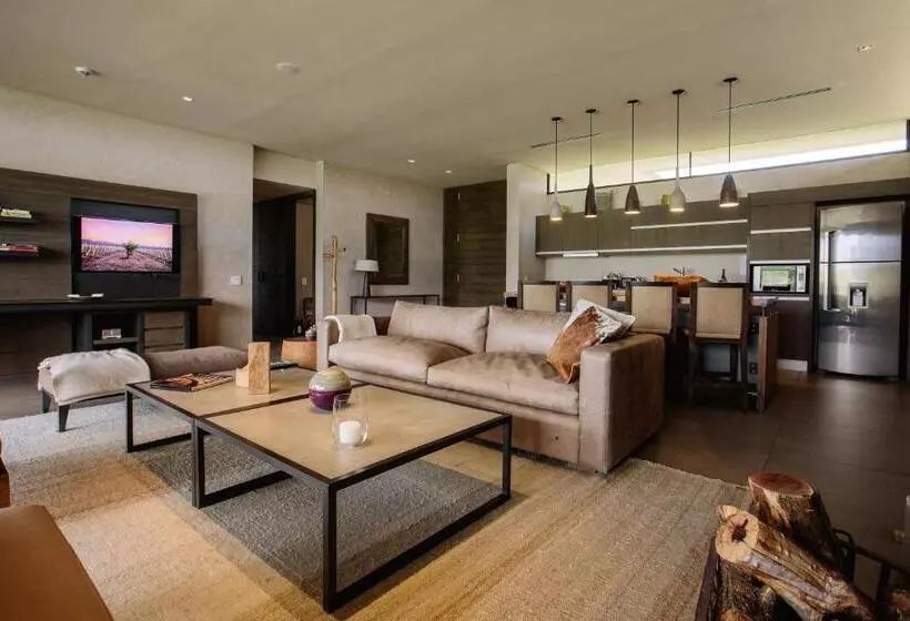 デラックスビラの１ベッドルーム, The Vines Resort & Spa