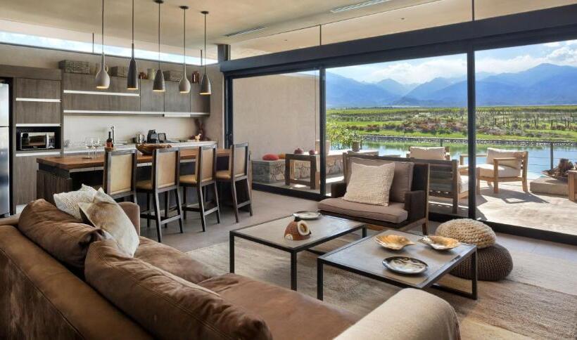 1 Yatak Odalı Delüks Villa, The Vines Resort & Spa