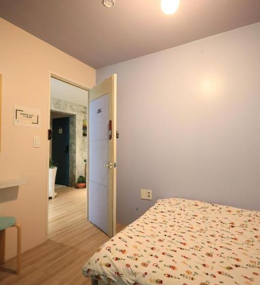 Quarto standard, Sisnbro Guesthouse