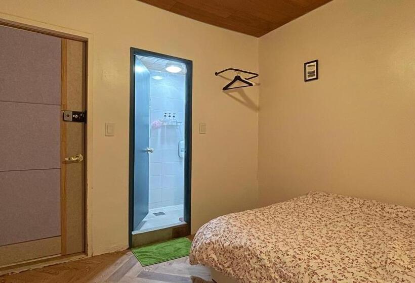 Quarto standard, Sisnbro Guesthouse