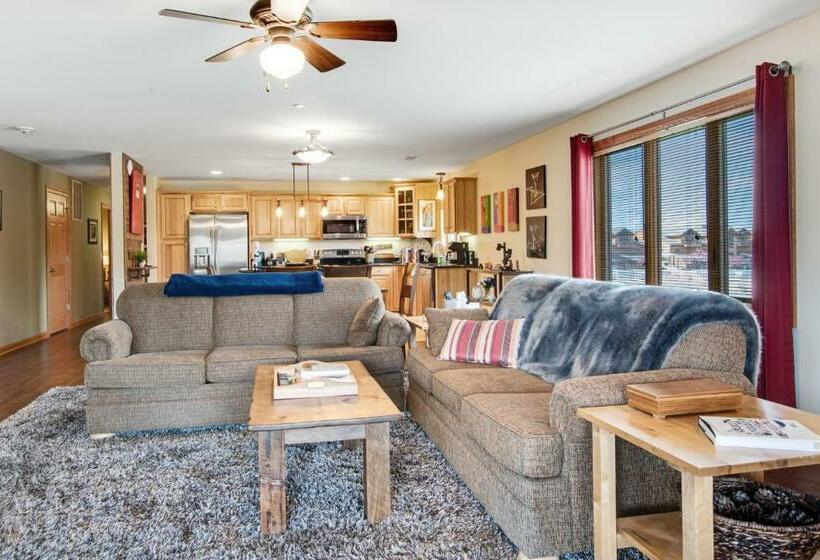 Апартаменты 1 Спальня, Dna House