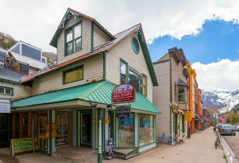 خانه 2 خوابه, Colorado Ave East 215   The Telluride Historic