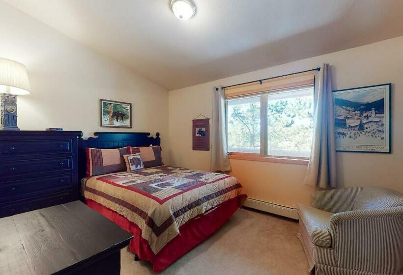 آپارتمان 3 خوابه, Grand County Get Away