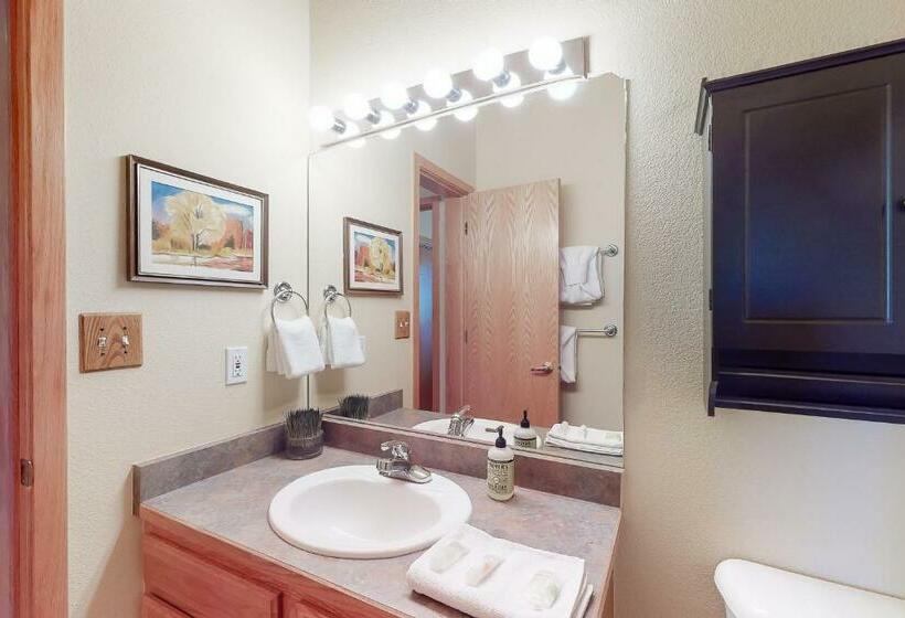 آپارتمان 3 خوابه, Grand County Get Away