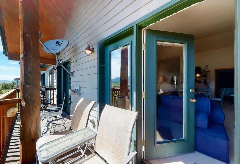 آپارتمان 3 خوابه, Grand County Get Away