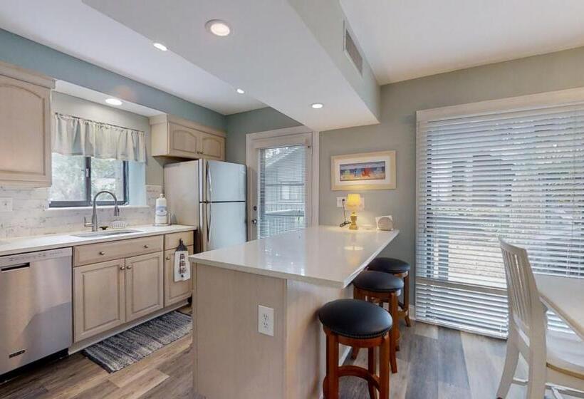 Апартаменты 3 Спальни, Hickory Cove 8