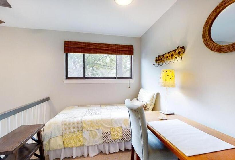 Апартаменты 3 Спальни, Hickory Cove 8