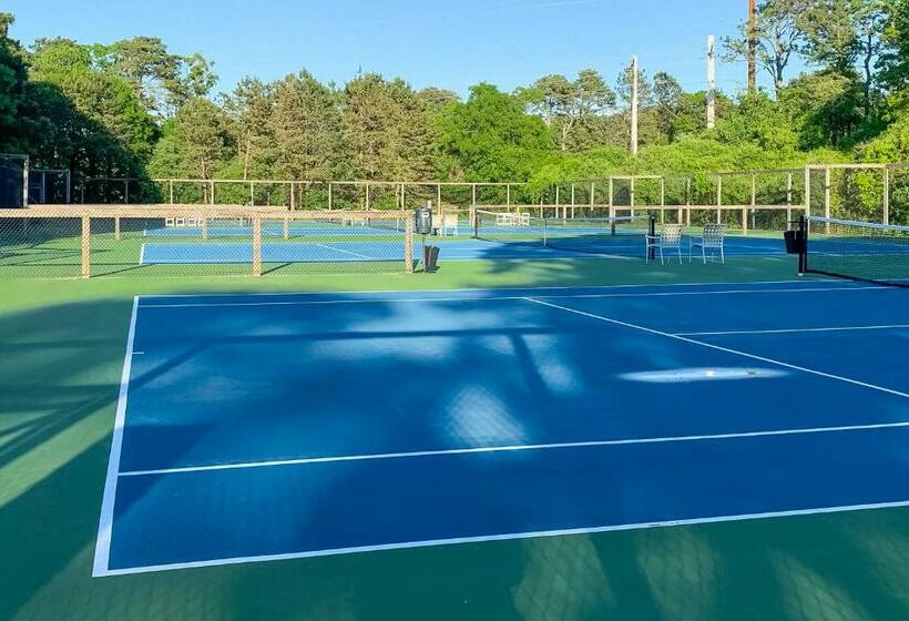 شقة غرفة واحدة, Ocean Edge Retreat