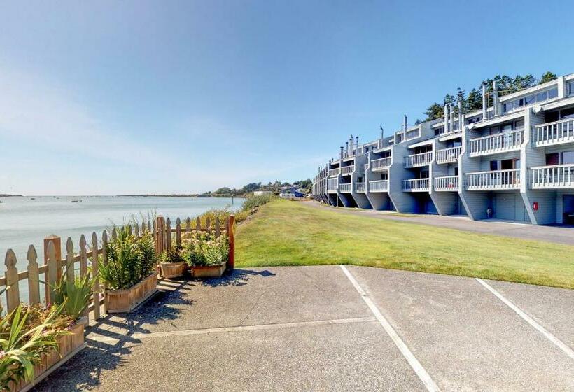 带1个卧室的公寓, Riverview Retreat