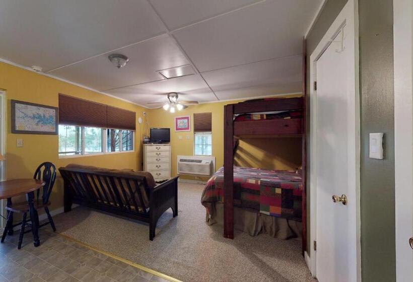 标准工作室, Acapulco S Hideaway