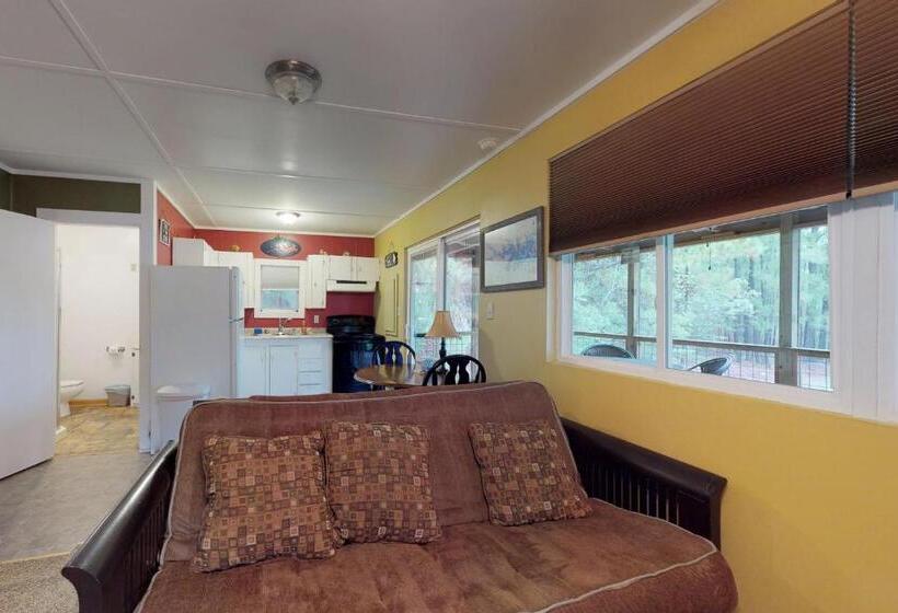 标准工作室, Acapulco S Hideaway