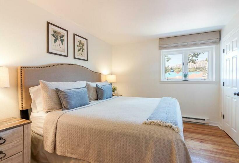 דירת חדר, All New Historic Charmer In The Heart Of Durango