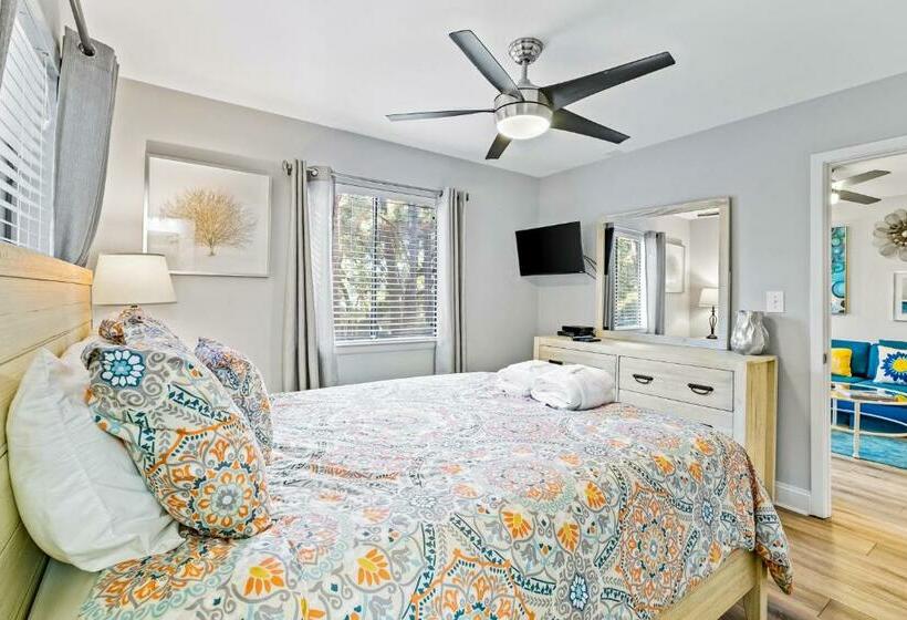 דירת שני חדרים, Fiddlers Cove 19e