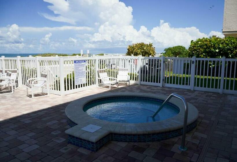 شقة غرفتين, Oceanside 305