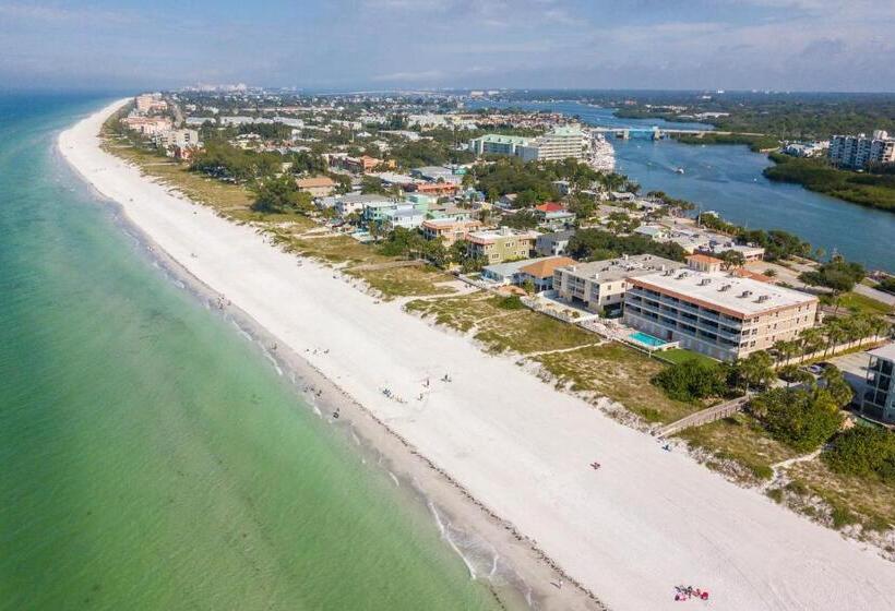 شقة غرفتين, Oceanside 305