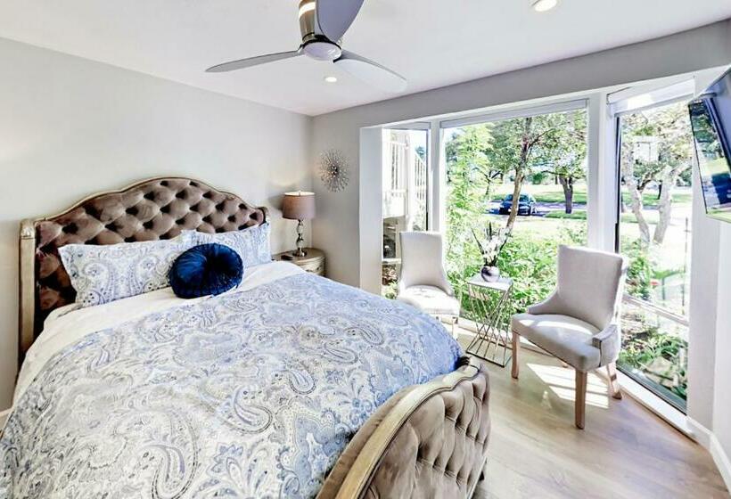 Апартаменты 3 Спальни, 104 World Of Tennis Square #104