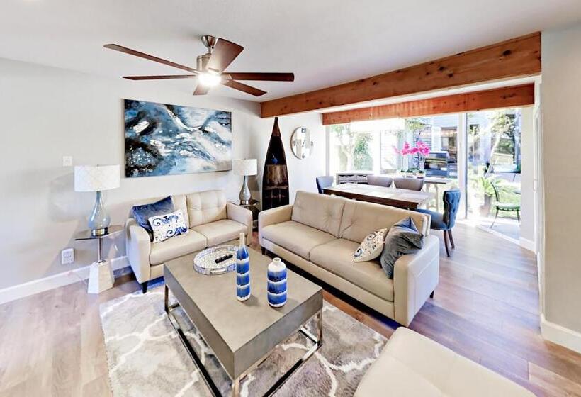 Апартаменты 3 Спальни, 104 World Of Tennis Square #104