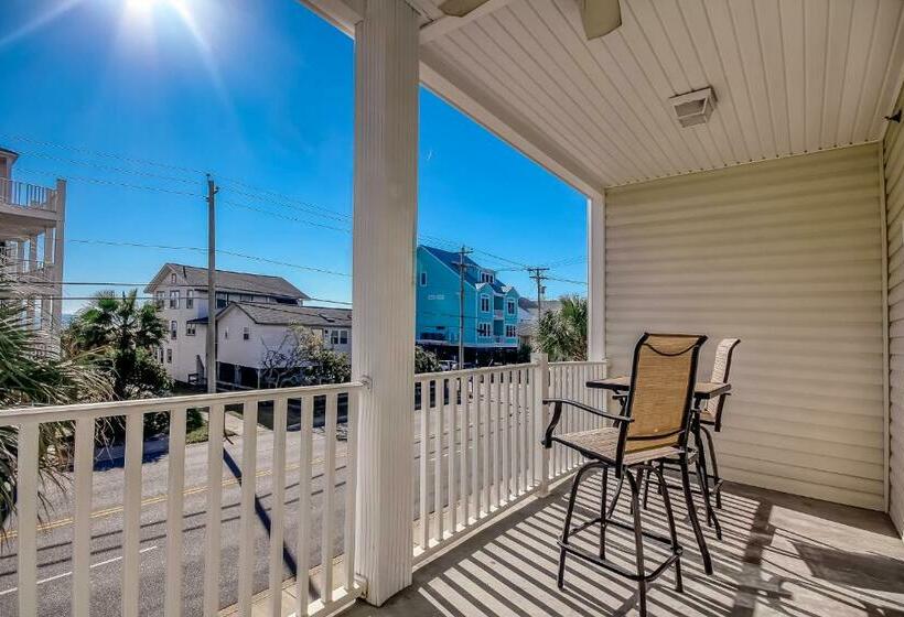 침실 1개 아파트, Coconut Grove 203