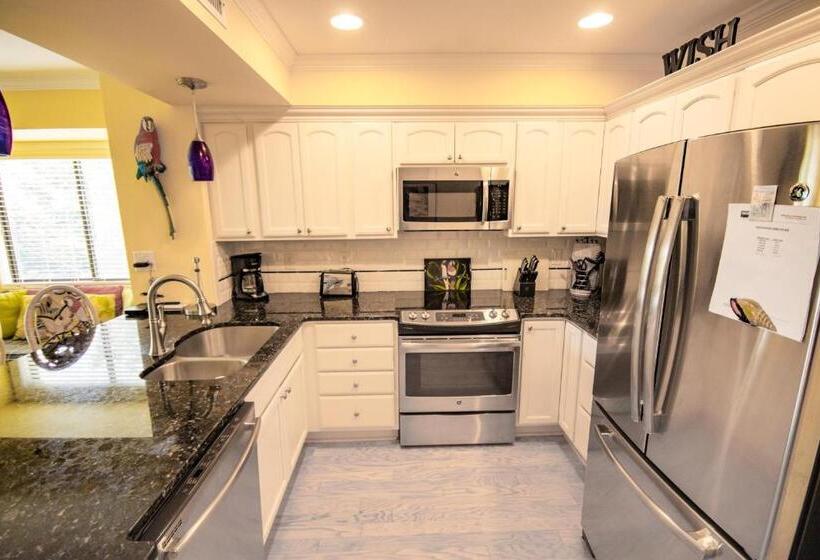 דירת שלושה חדרים, Island Beach & Racquet Club H 205