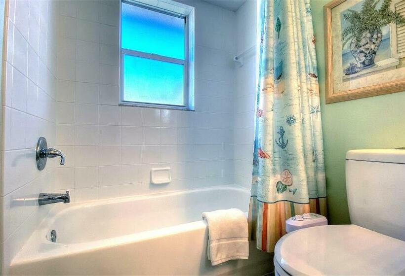 침실 2개 아파트, Beachside Villas 204b
