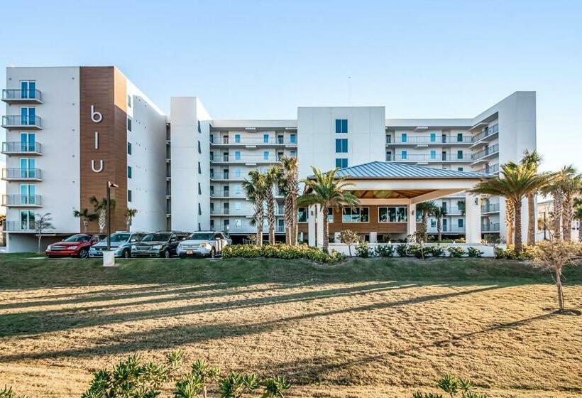 شقة غرفة واحدة, Blu Condos 301