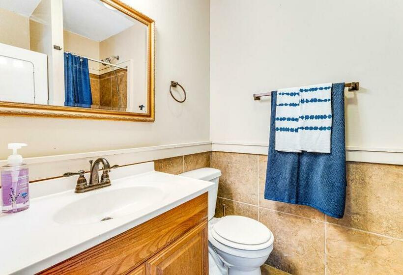 带3个卧室的公寓, Respite Ridge