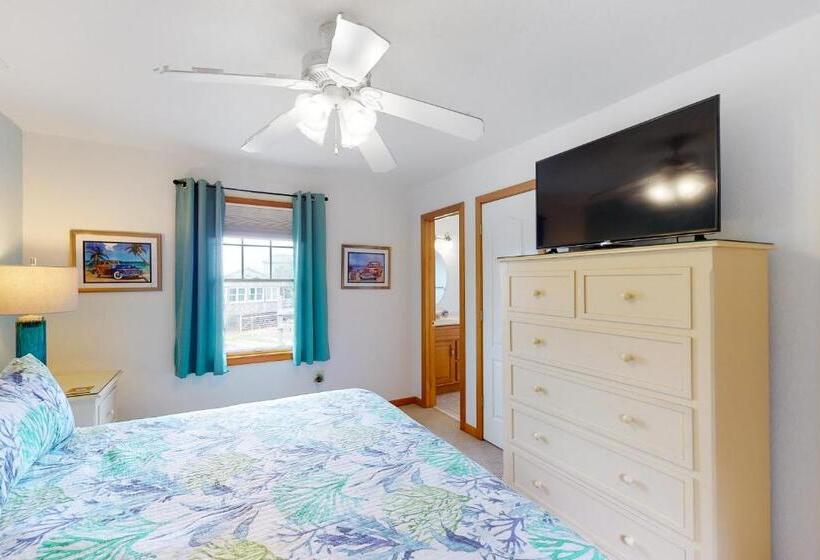 شقة غرفة واحدة, Sea Tower 113