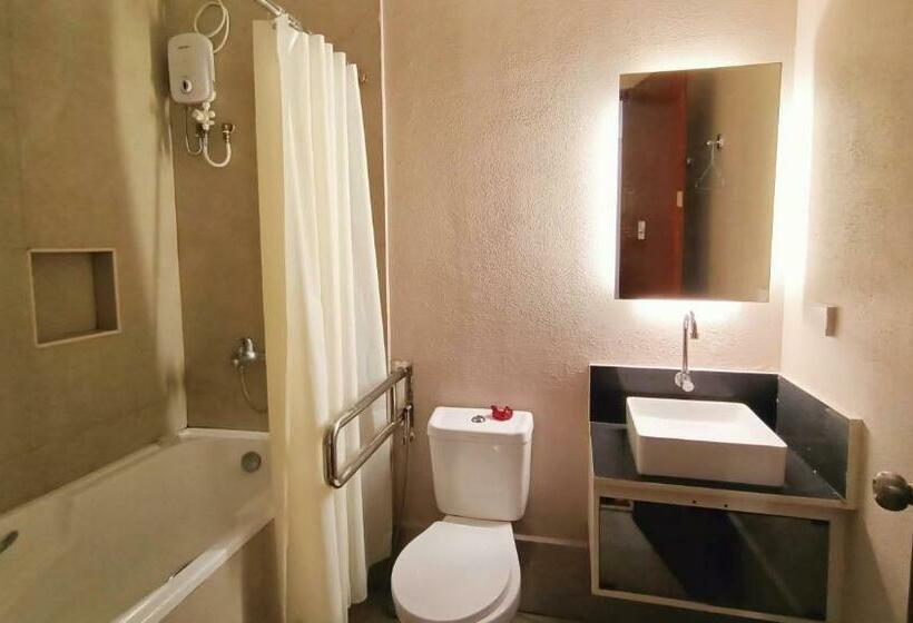 Quarto Familiar Deluxe, Grand Emilia