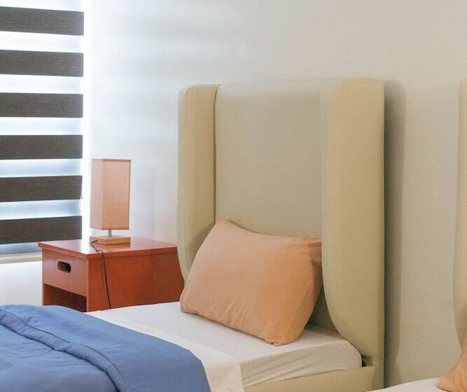 Quarto Estandar, Grand Emilia