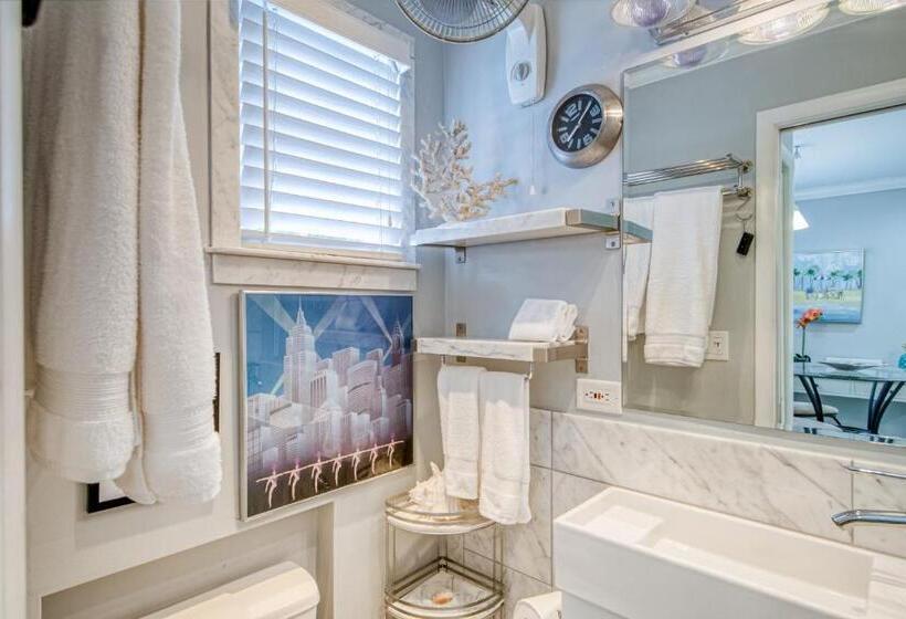 标准工作室, The Cottage