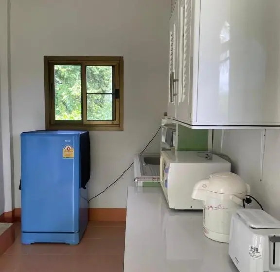 デラックスバンガロー, Chalisa Bukit House Lanta