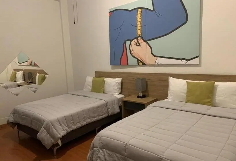 Economy Quadruple Room, Hostal 170