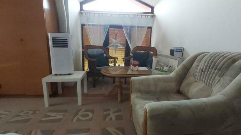 اتاق استاندارد, Sobe Majda